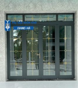 Sự kết hợp phụ kiện KinLong và nhôm Cao cấp